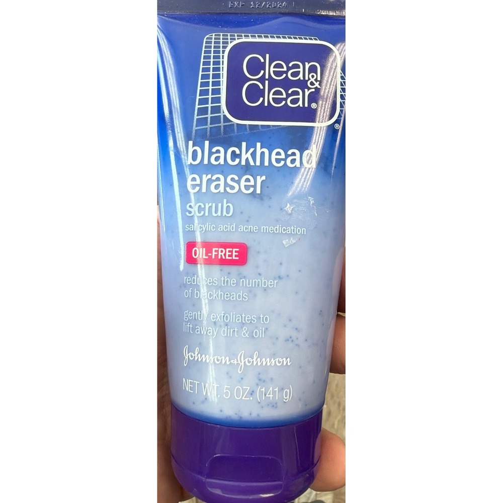 Clean & Clear Blackhead Eraser Scrub 5oz Salicylic Acid Acne Face Wash Oil-Free